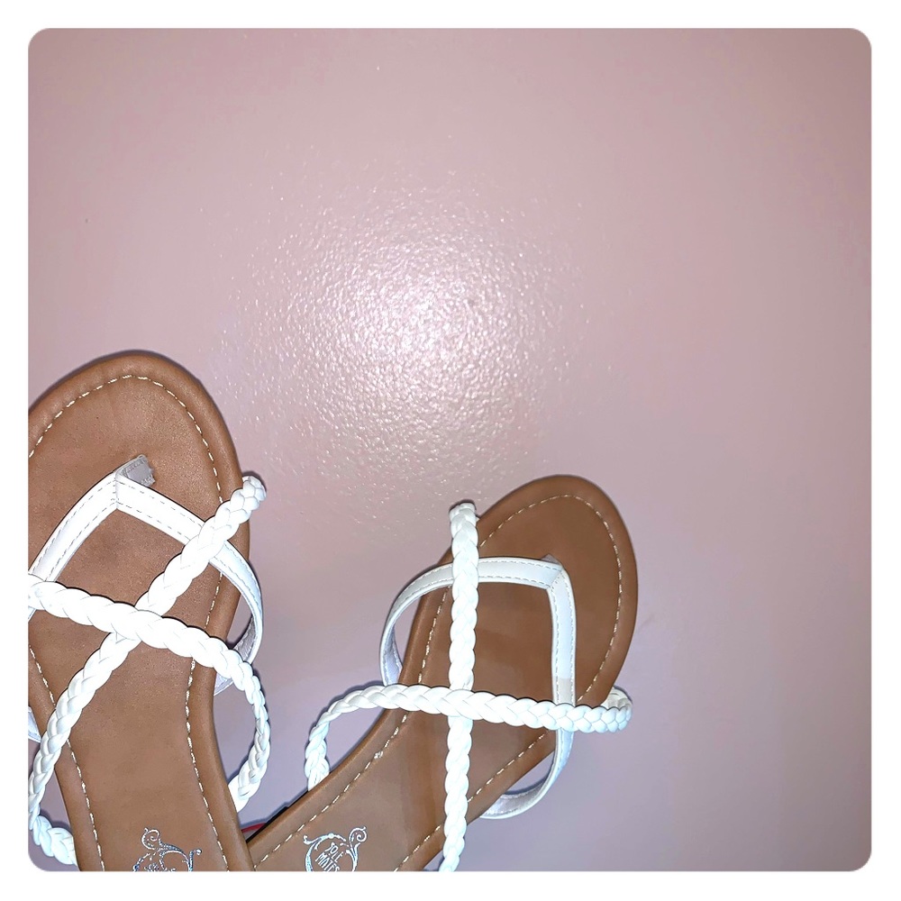 sandals🤍